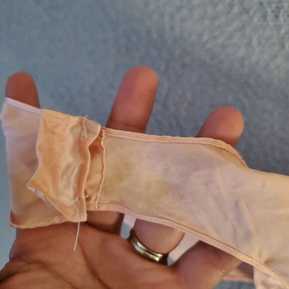 Vintage 70s Rare Victoria Secret Gold Crown 100% Silk Pink Bodysuits Medium - Picture 7 of 7